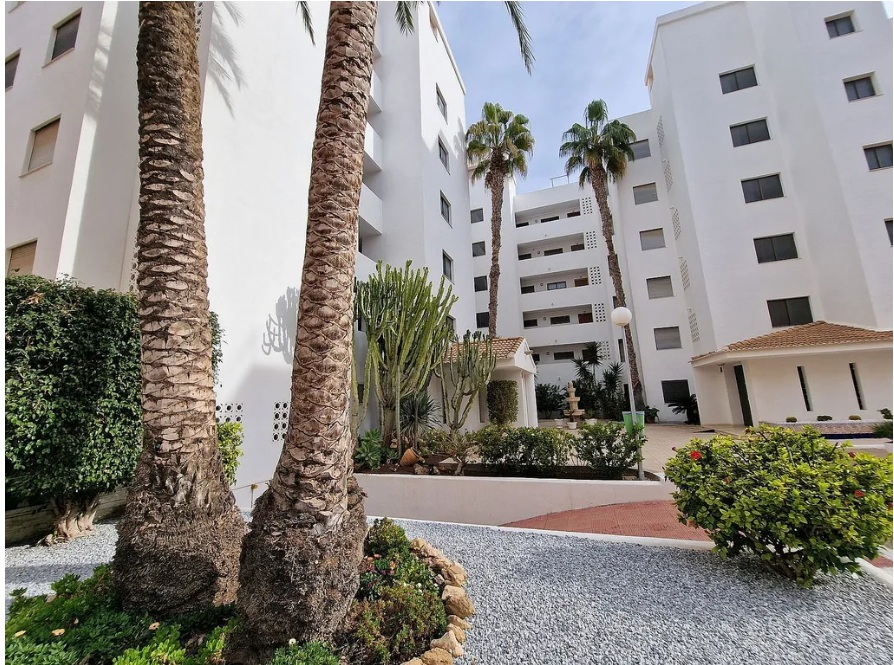 Apartamento · Segunda Mano · 408