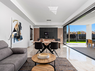 Villa Independiente · Obra Nueva · 711